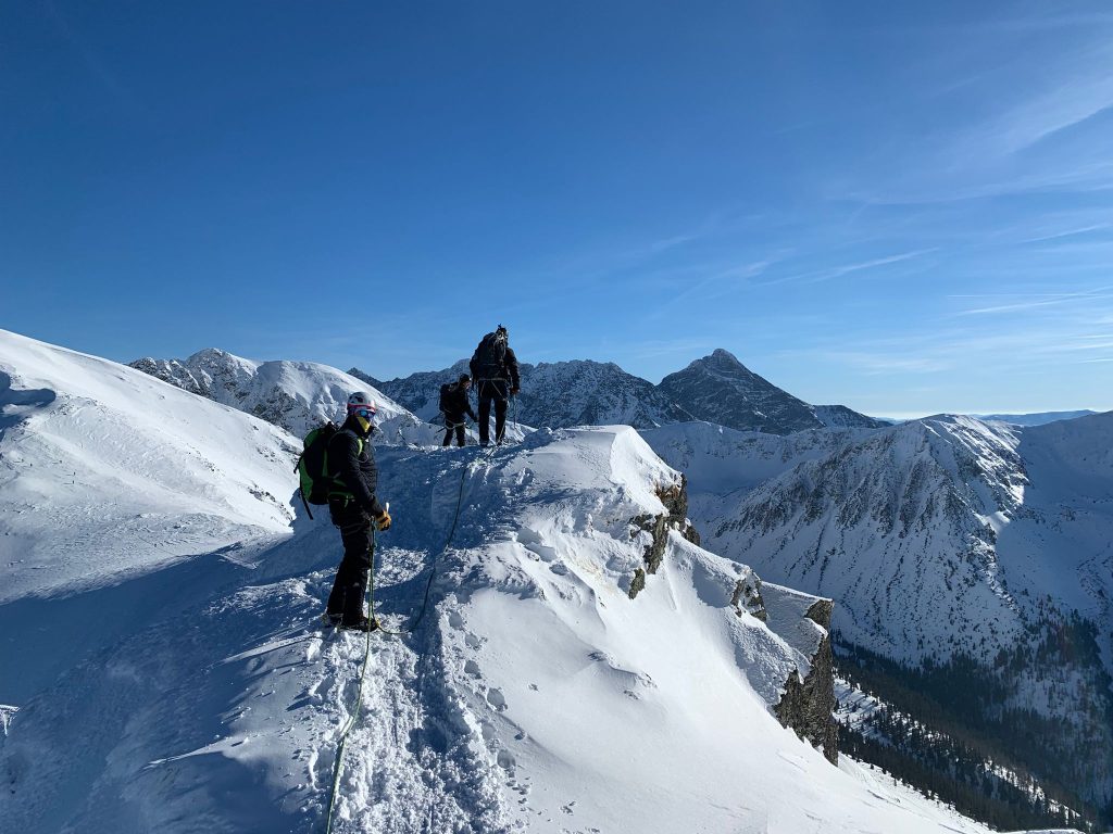 winter mountaineering course