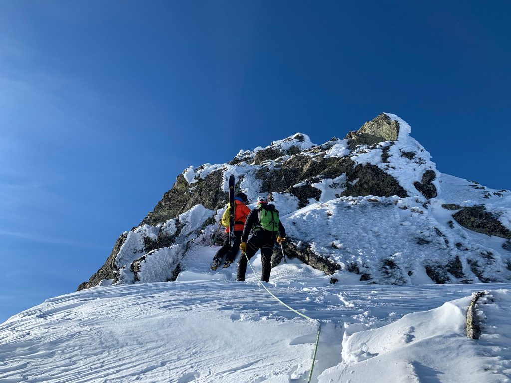 winter mountaineering course