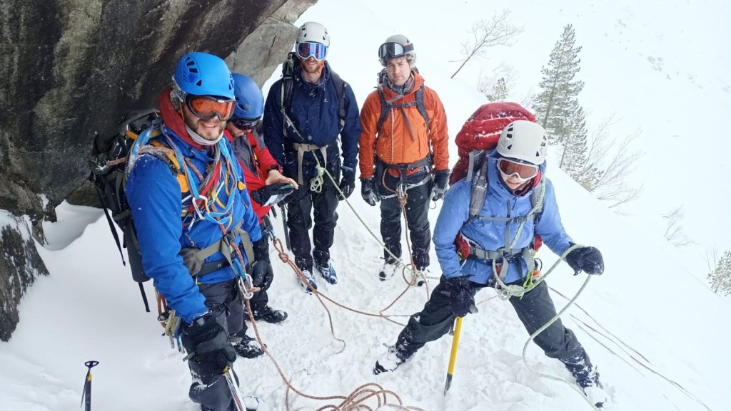 winter mountaineering course