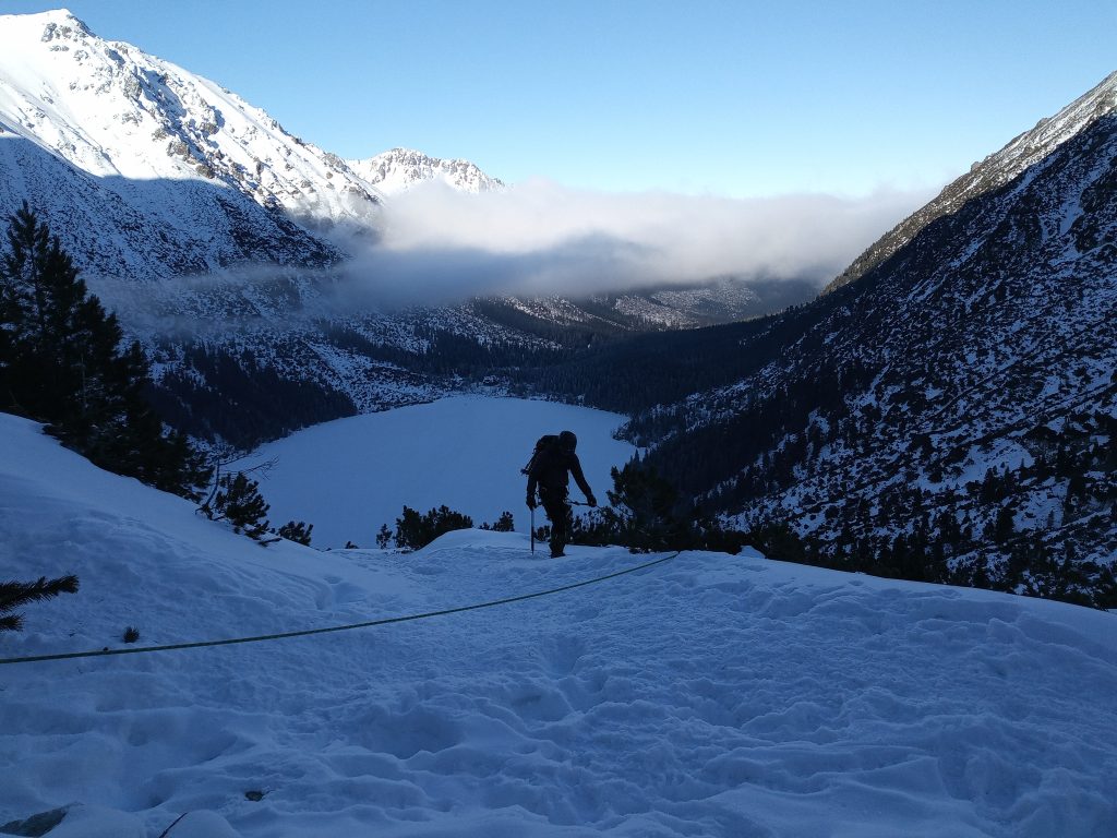 winter mountaineering course