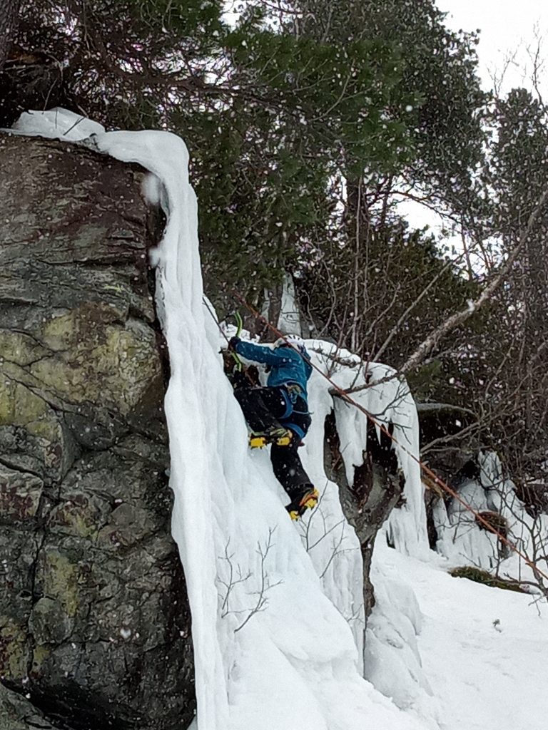 winter mountaineering course